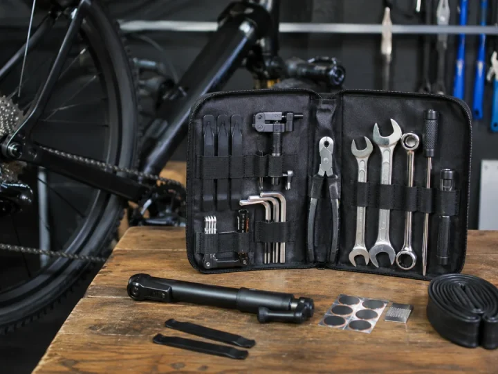 Kit básico para manutenção de bicicleta